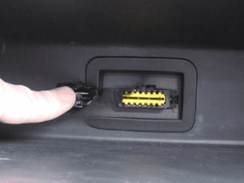 prise obd Dacia Logan ph 1
