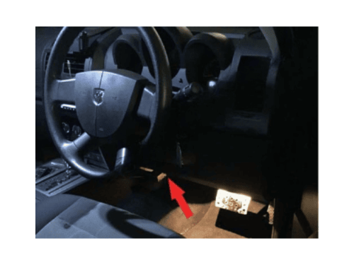 Volant dodge nitro rhd