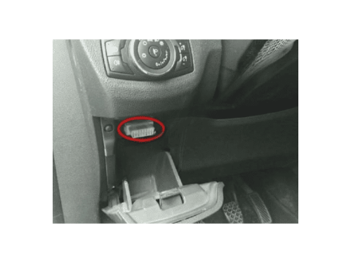 prise obd Ford Tourneo Courier