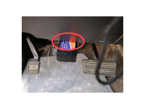 prise onbd gmc Sienna ph 2