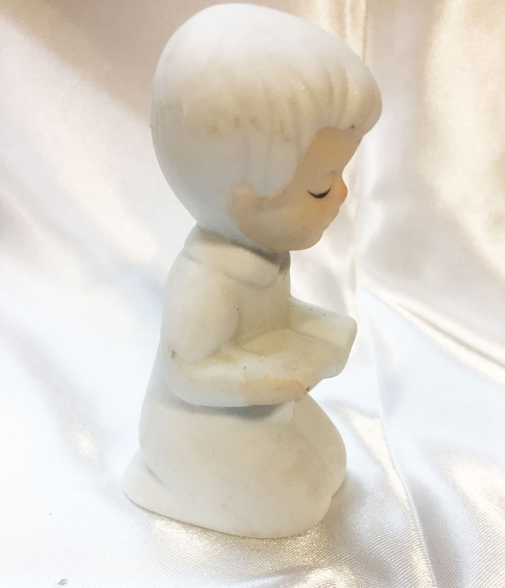 FIGURINE-COMMUNIANT-2