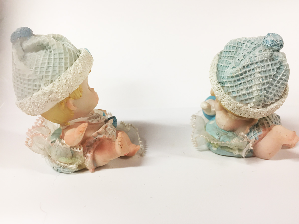 figurine resine bebe bleu 1