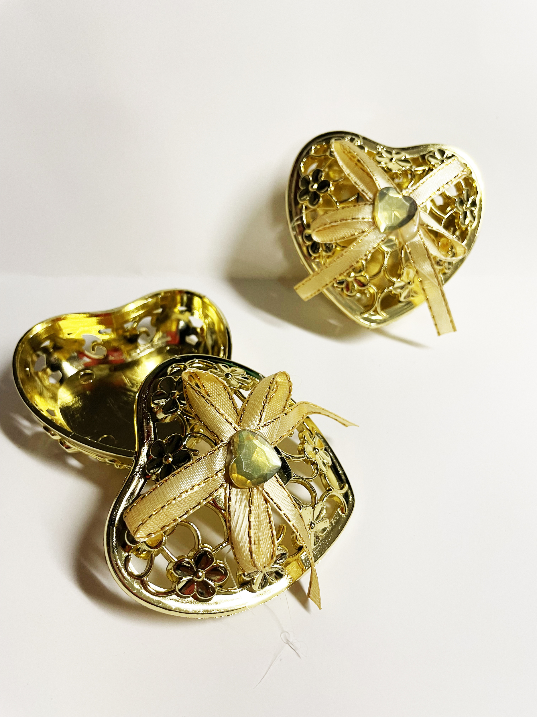 BOITE DRAGEE COEUR ORIENTALE ARABASQUE ET FLEURS