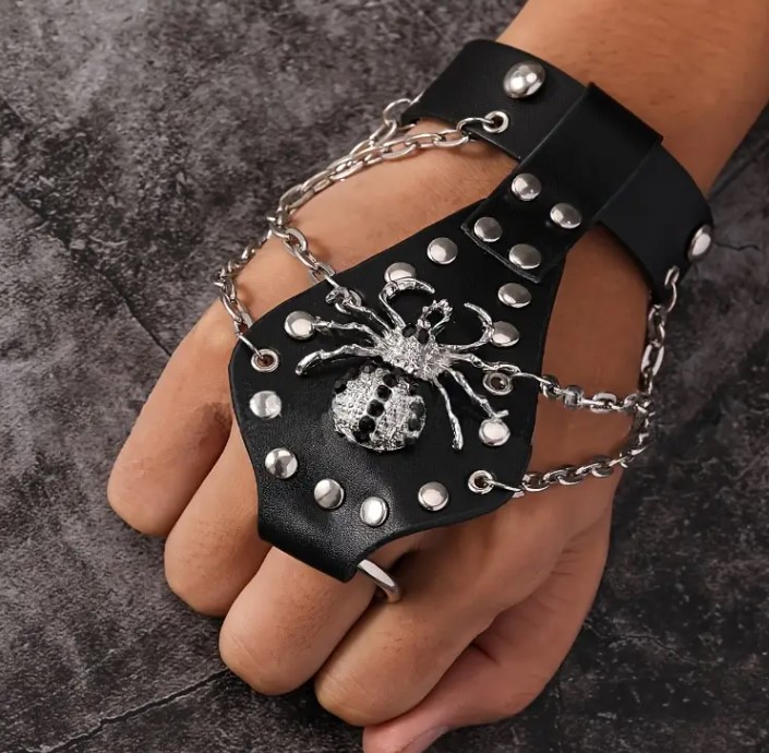 BRACELET GOTHIQUE ARAIGNEE