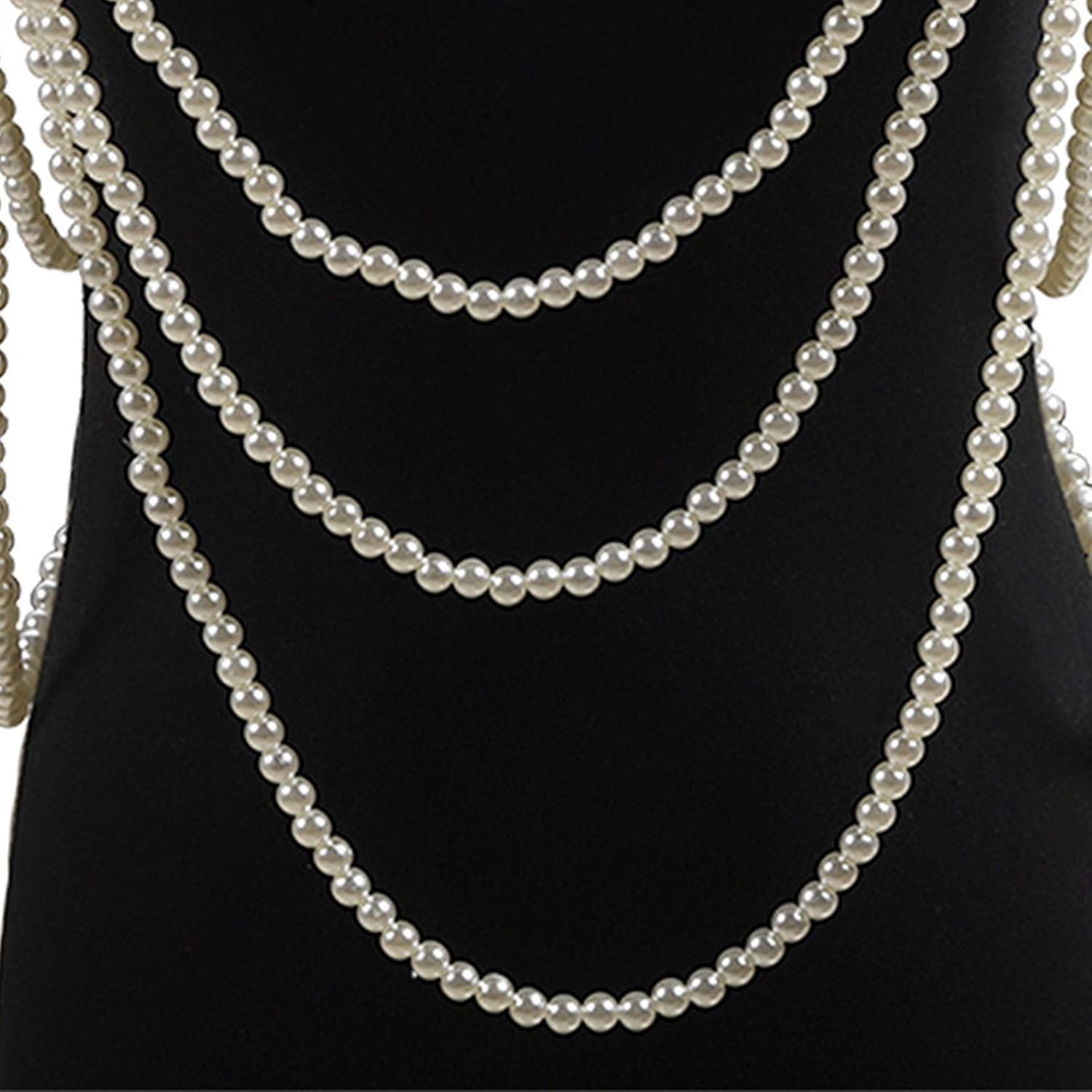 COLLIER PLASTRON PERLES BLANCHES  5