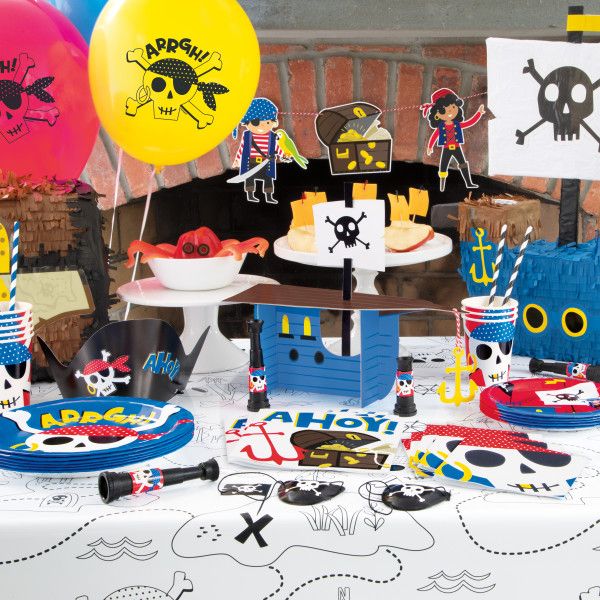 8 ASSIETTES 22 CM PIRATE 1