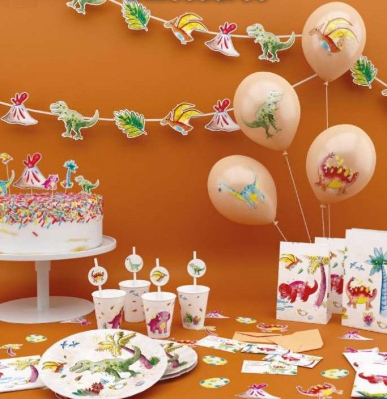 ANNIVERSAIRE DINOSAURE 1