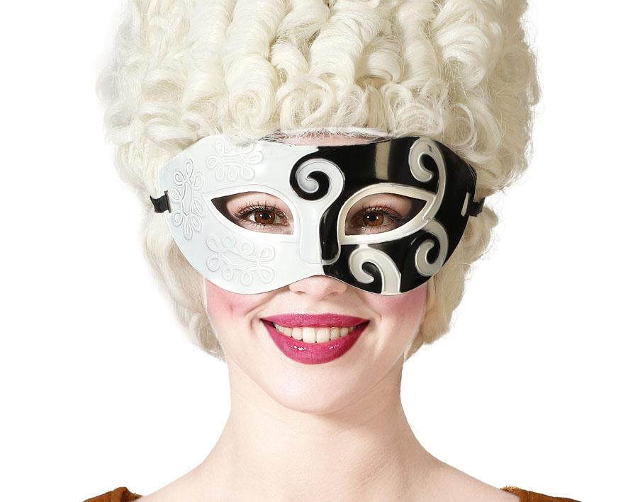 MASQUE LOUP VENITIEN NOIR ET BLANC. 1jpg