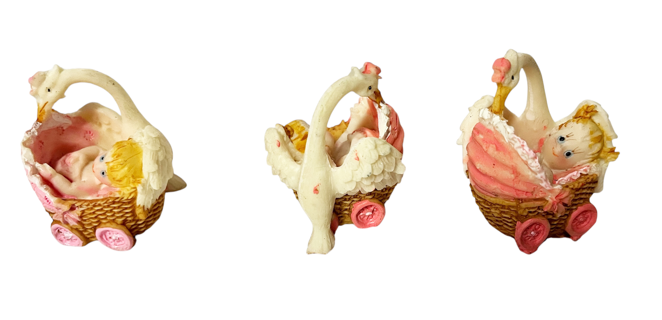 BEBE ROSE POUSSETTE ET CYGNE
