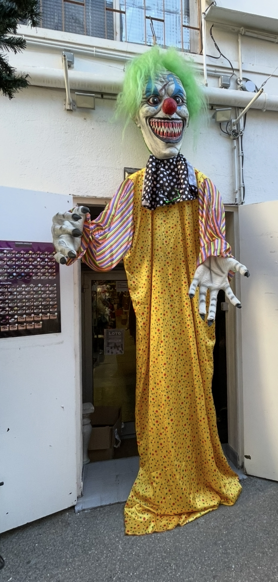 SUSPENSION CLOWN GEANT 3 M. 1 JPG copie