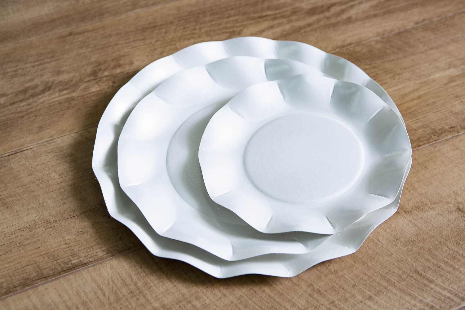 5 SOUS ASSIETTES 34 CM BLANC PERLE 1