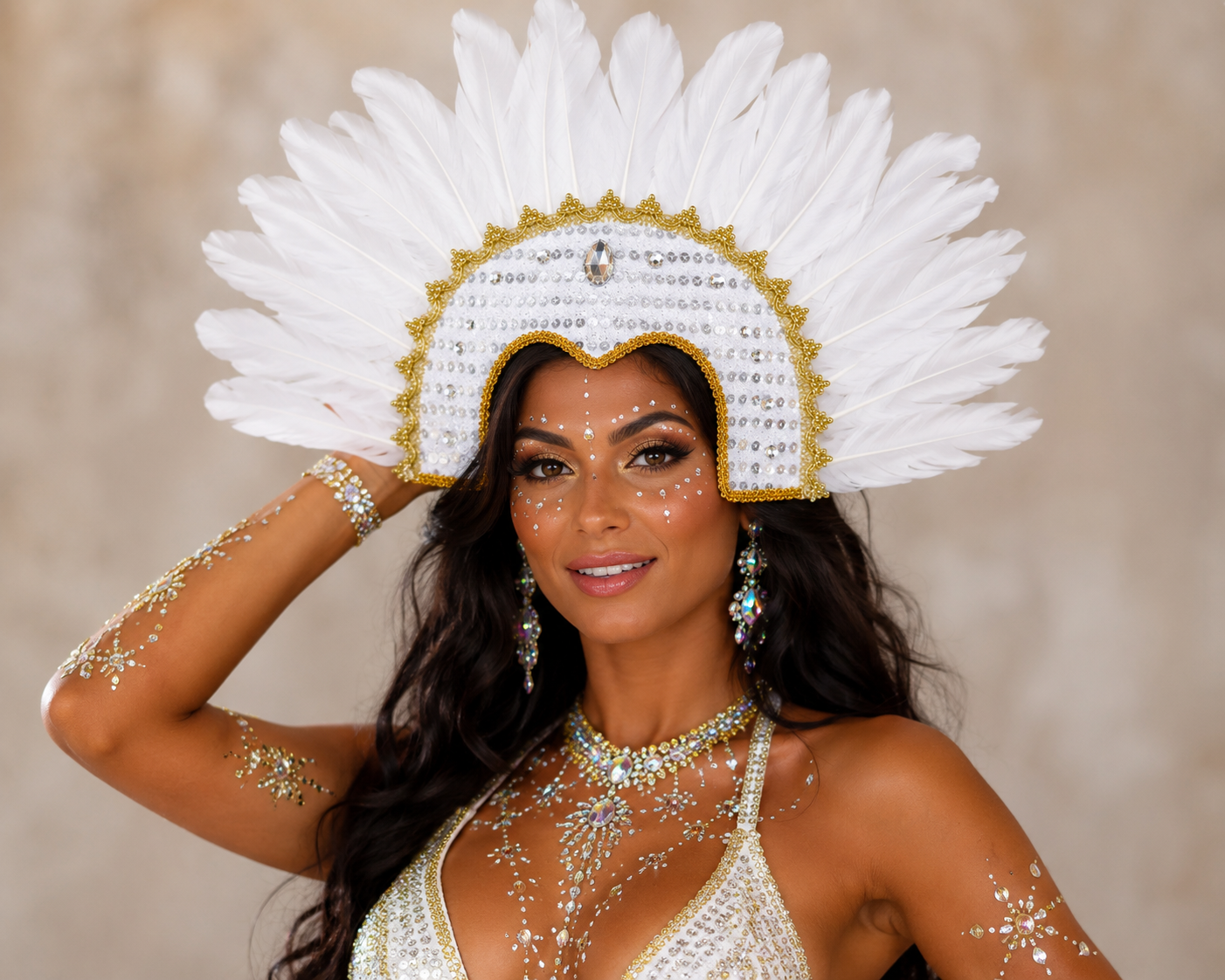 COIFFE BRESIL BLANCHE ET OR 1