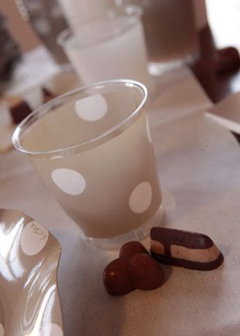 verres-taupe-pois-z