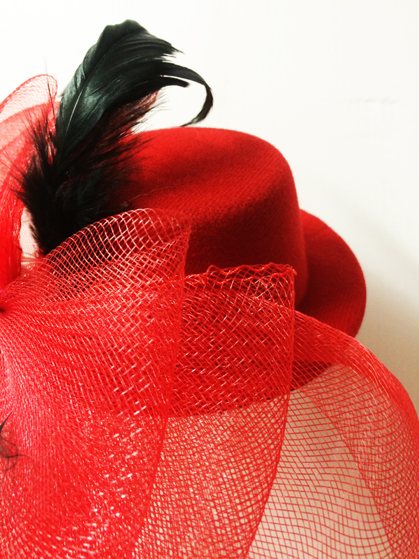 mini-chapeau-rouge-z
