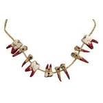 collier dents ensanglantes