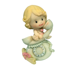 figurine bebe sur téléphone