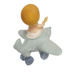 FIGURINE XL BEBE DANS AVION 2