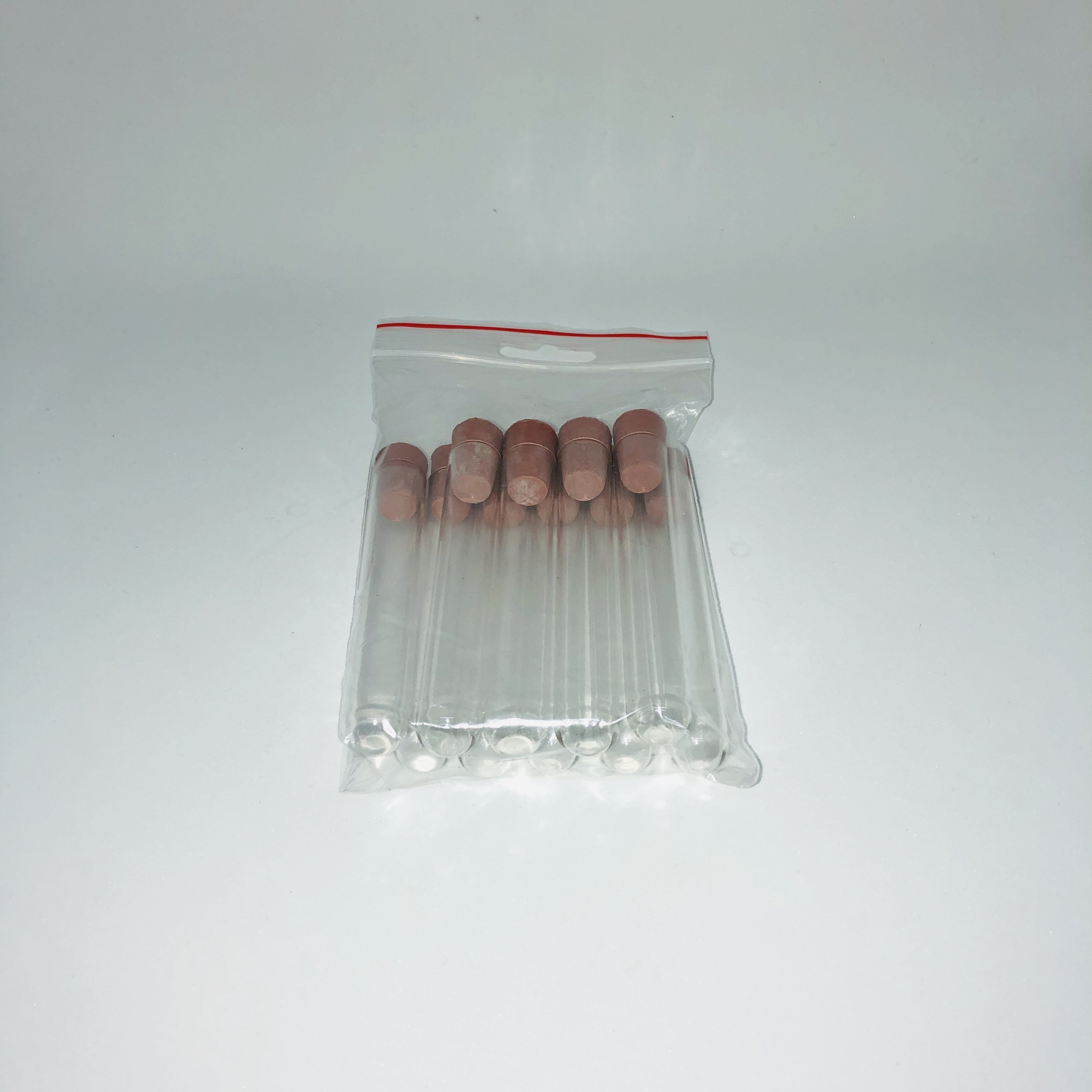 Tubes à essai plastique 10cm - Matériel labo/Flacons, tubes et éprouvettes  - Maunakea
