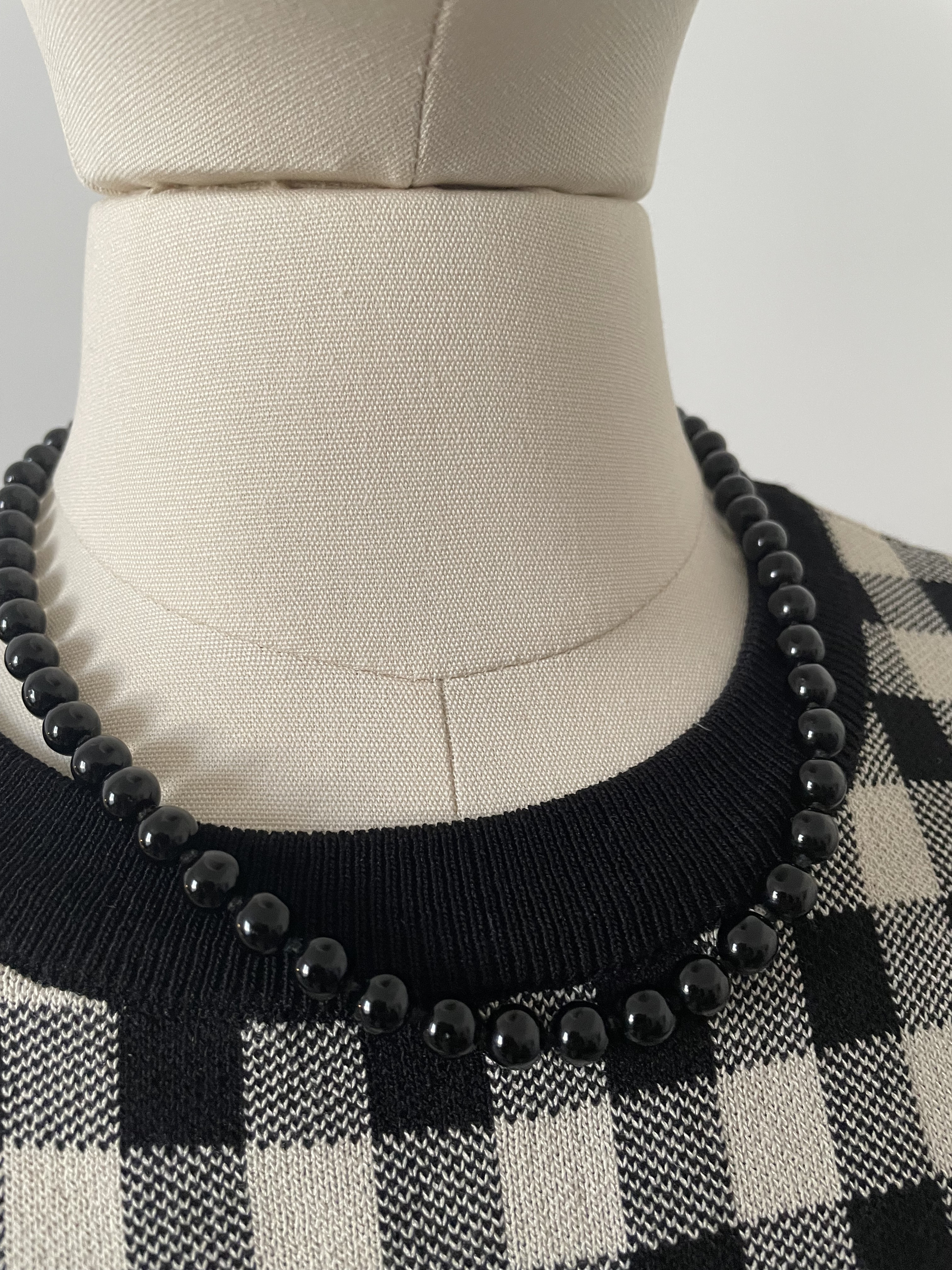 Collier Perles Noirs  3