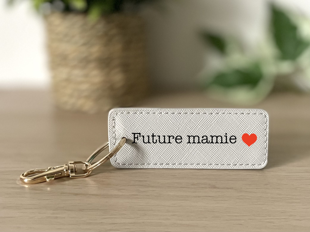 Porte clé personnalisé future mamie