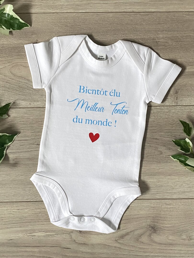PIXEL EVOLUTION Body avec texte PERSONNALISABLE - 50% - Régions/Pays/Départements - Body bébé personnalisé Body bébé - idée cadeau naissance - taille 6 mois - Blanc