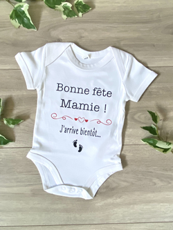 Tee-shirt bébé humour, papi et mamie j'arrive