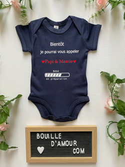 Body Bébé "Coucou Mamie, J'arrive En 2026" - Annonce Grossesse Originale Pour Grands-parents