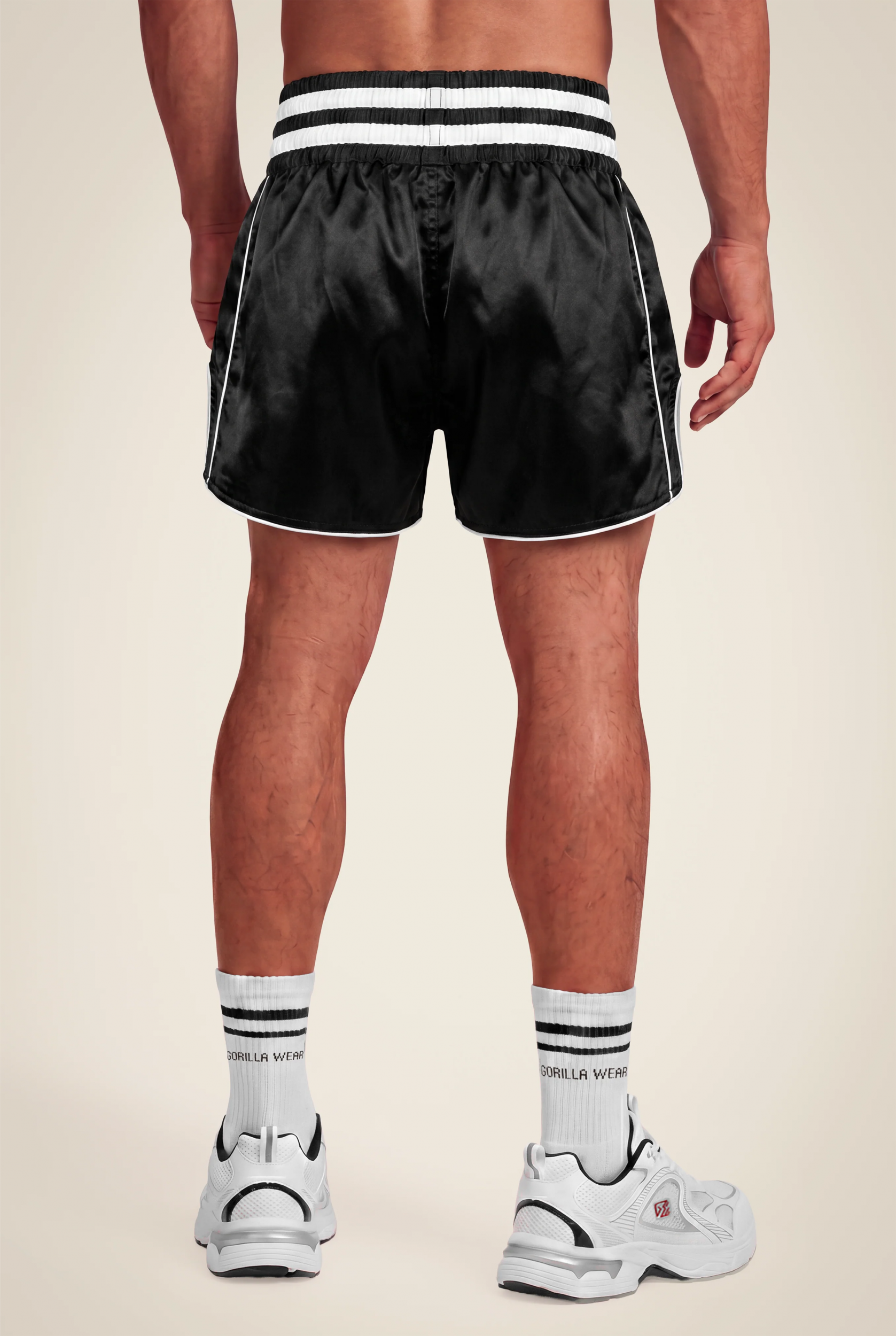 Tacoma Fighting Shorts - Black/White – photo officielle Gorilla Wear 2