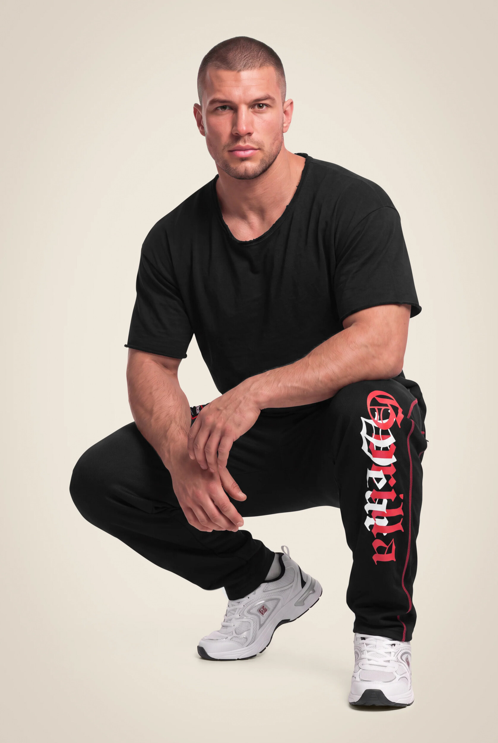 Pantalon mesh Marlow Gorilla Wear homme - Noir/Rouge, photographie 3