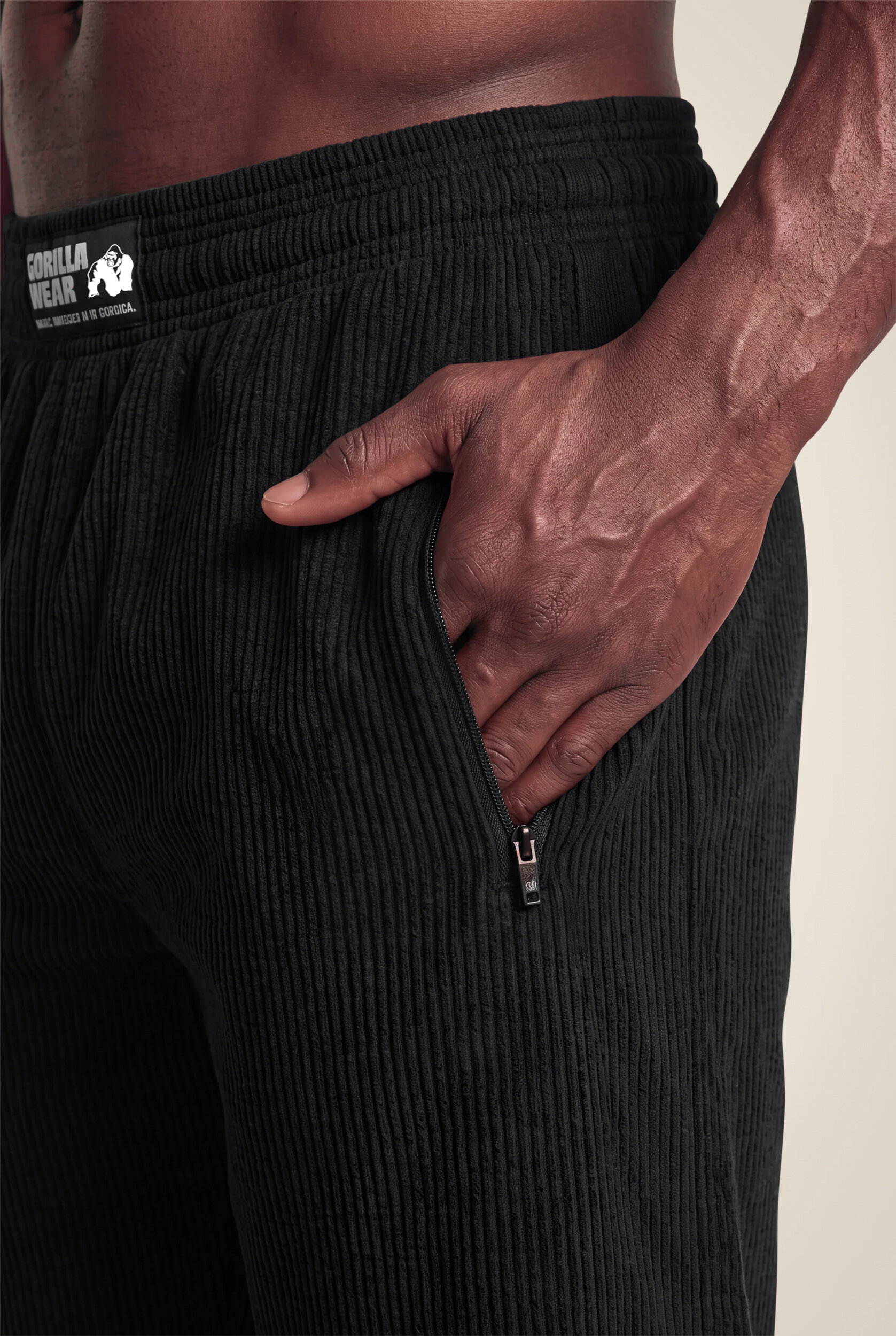 Short Old School Augustine Gorilla Wear homme - Noir, photographie 4