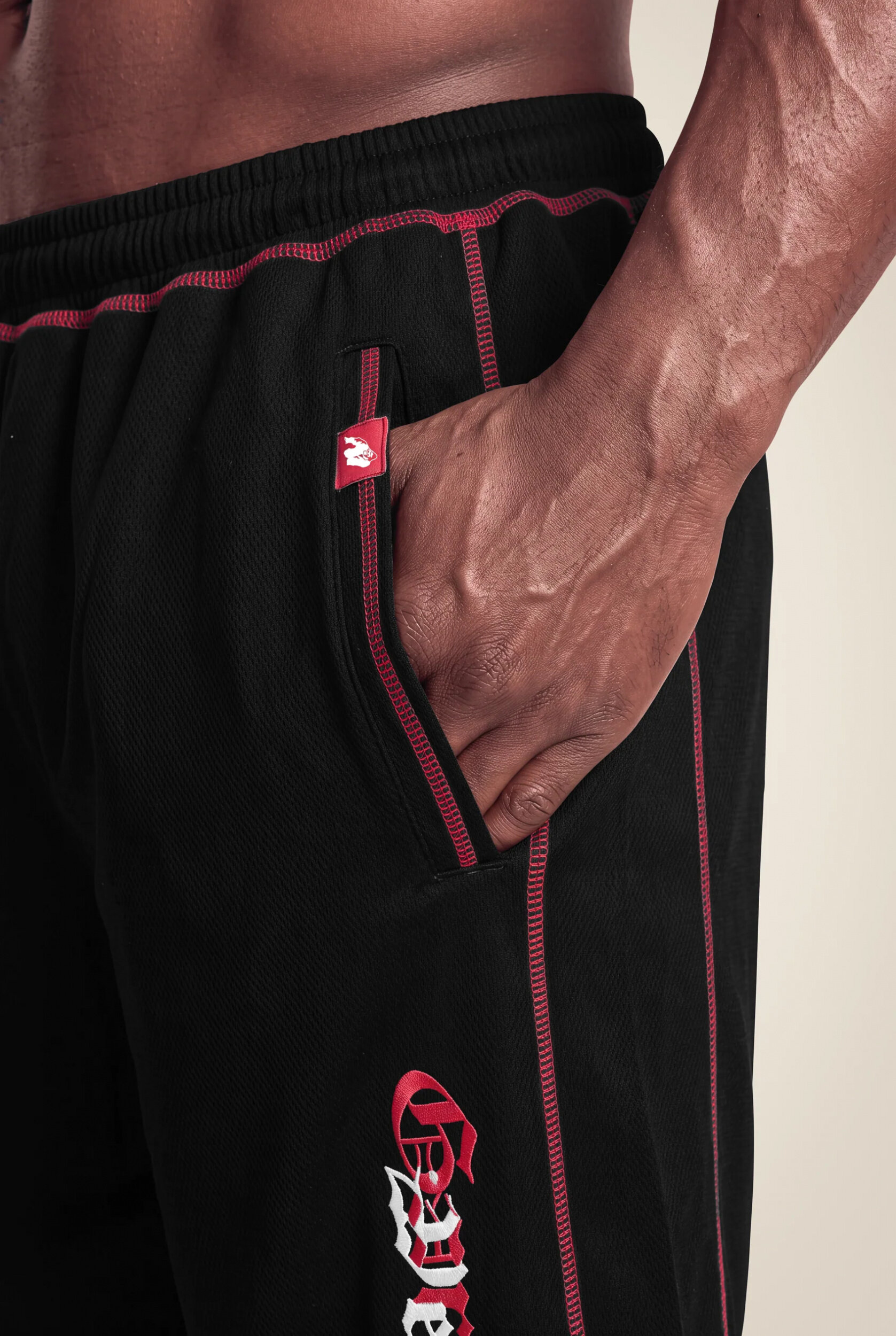 Short mesh Marlow Gorilla Wear homme - Noir/Rouge, vue 3