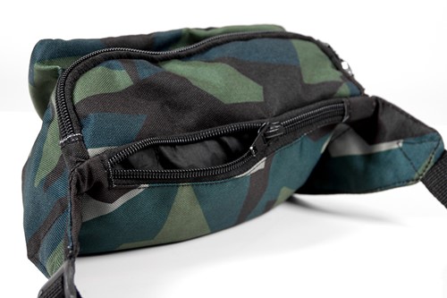 stanley-fanny-pack-green-camo