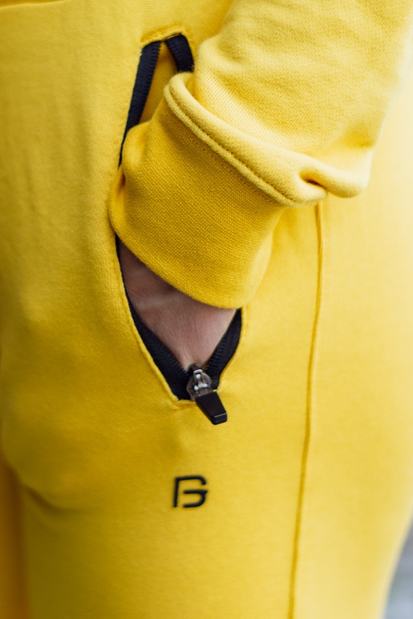 1-BOS-JOGGER-PANTS-YELLOW-DETAILS-4