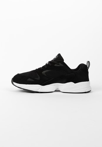newport-sneakers-black