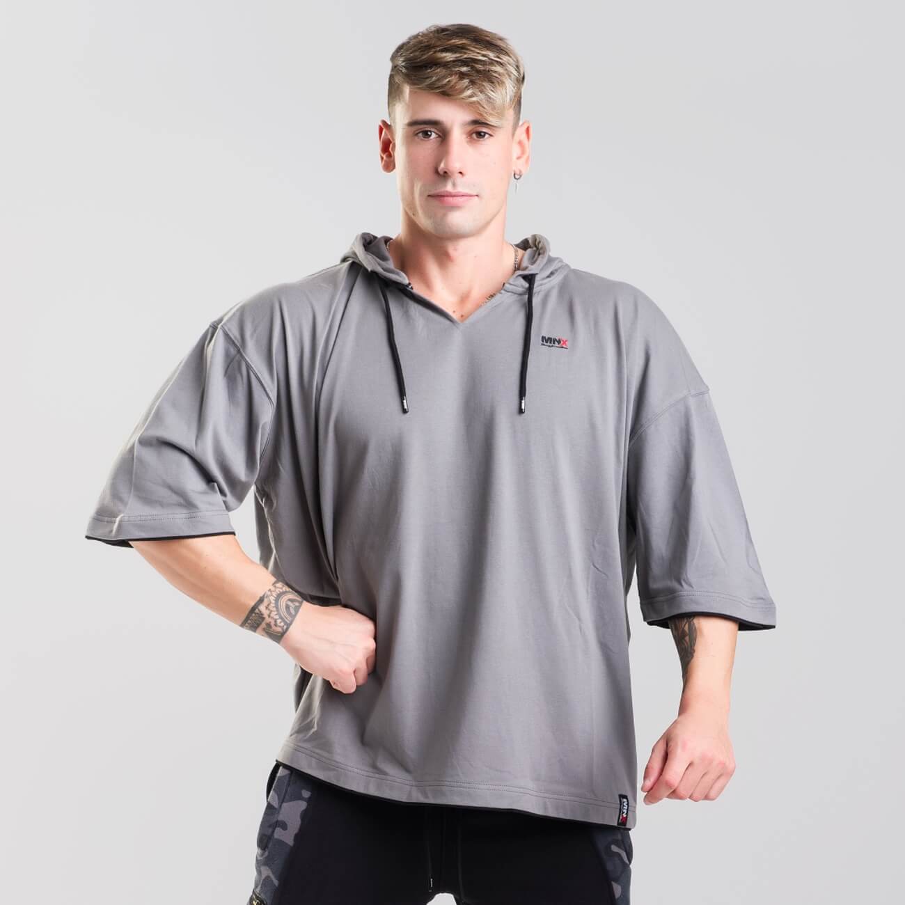 HOODED-EXTRA-T-SHIRT-GREY