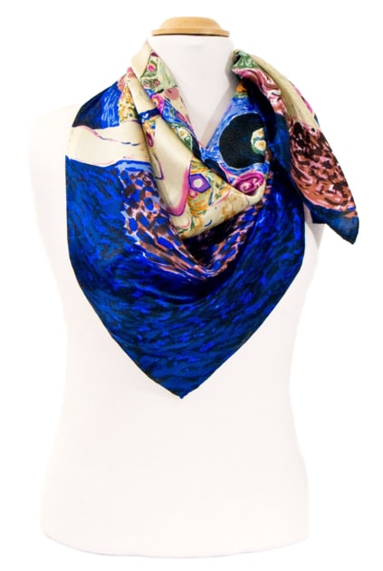 foulard-en-soie-carre-de-soie-les-vierges-gustav-klimt-3-min