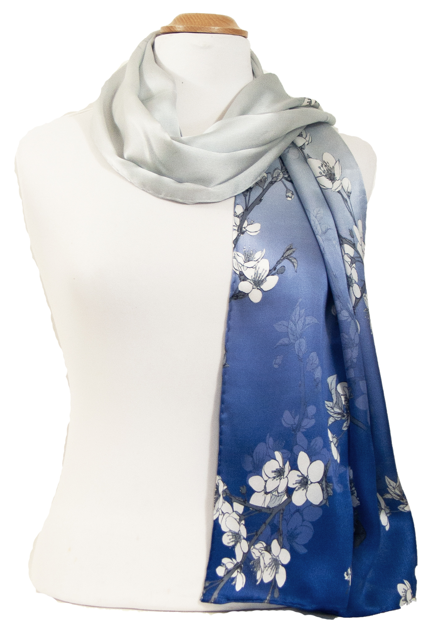 Foulard écharpe soie bleu fleurs de cerisiers