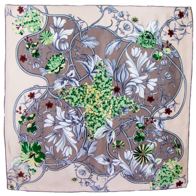 foulard en soie carre de soie beige feuilles