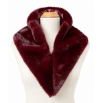 Col en fausse fourrure bordeaux