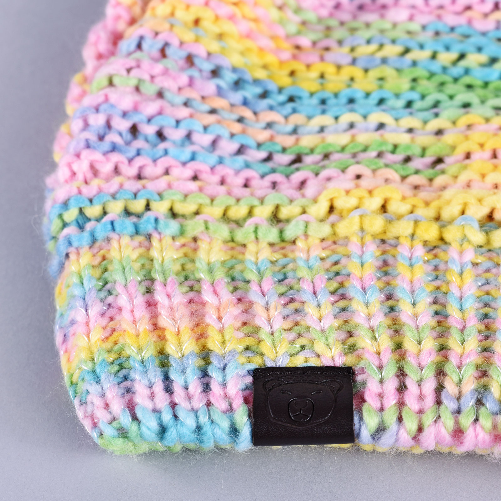 bonnet-femme-tricot-mode-pastel--CP-01237