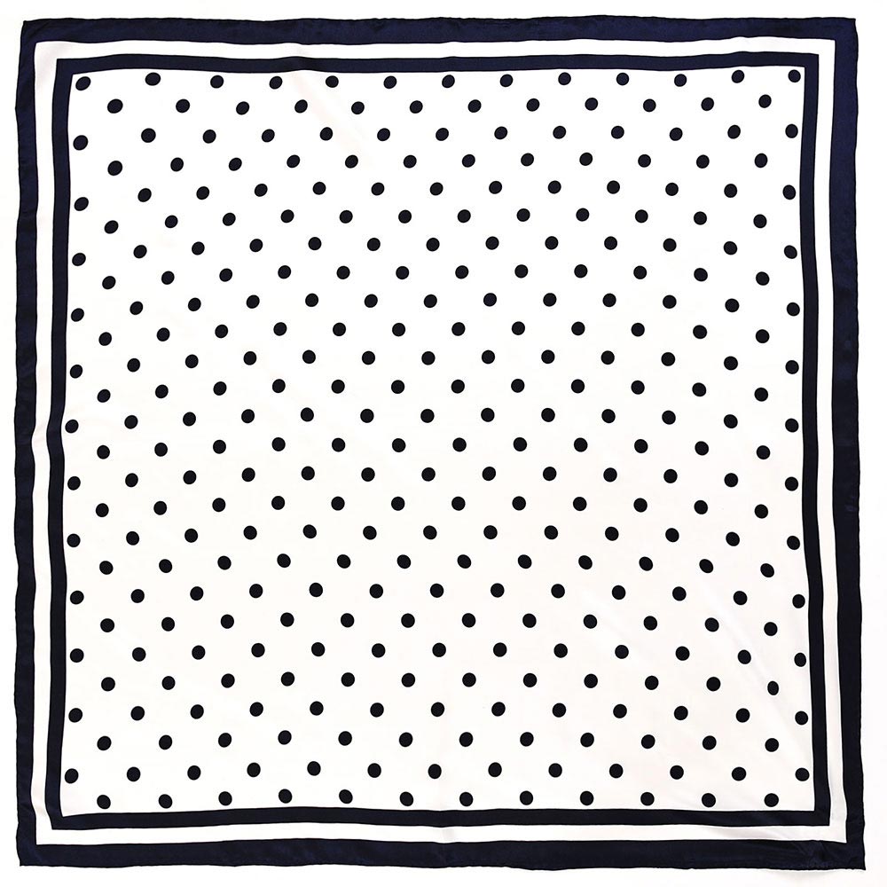 AT-04043-A10-carre-soie-blanc-pois-noirs