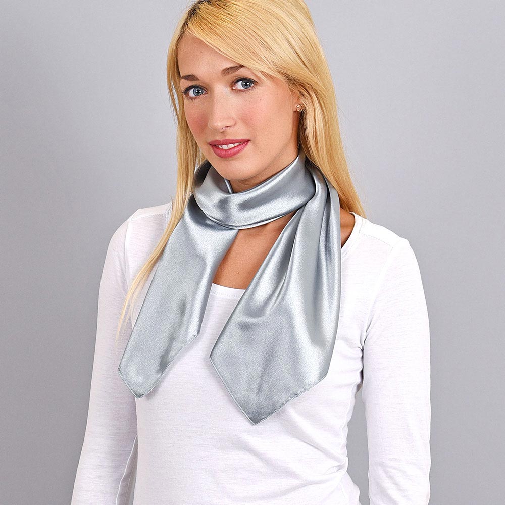 AT-04061-VF10-foulard-femme-gris-argent