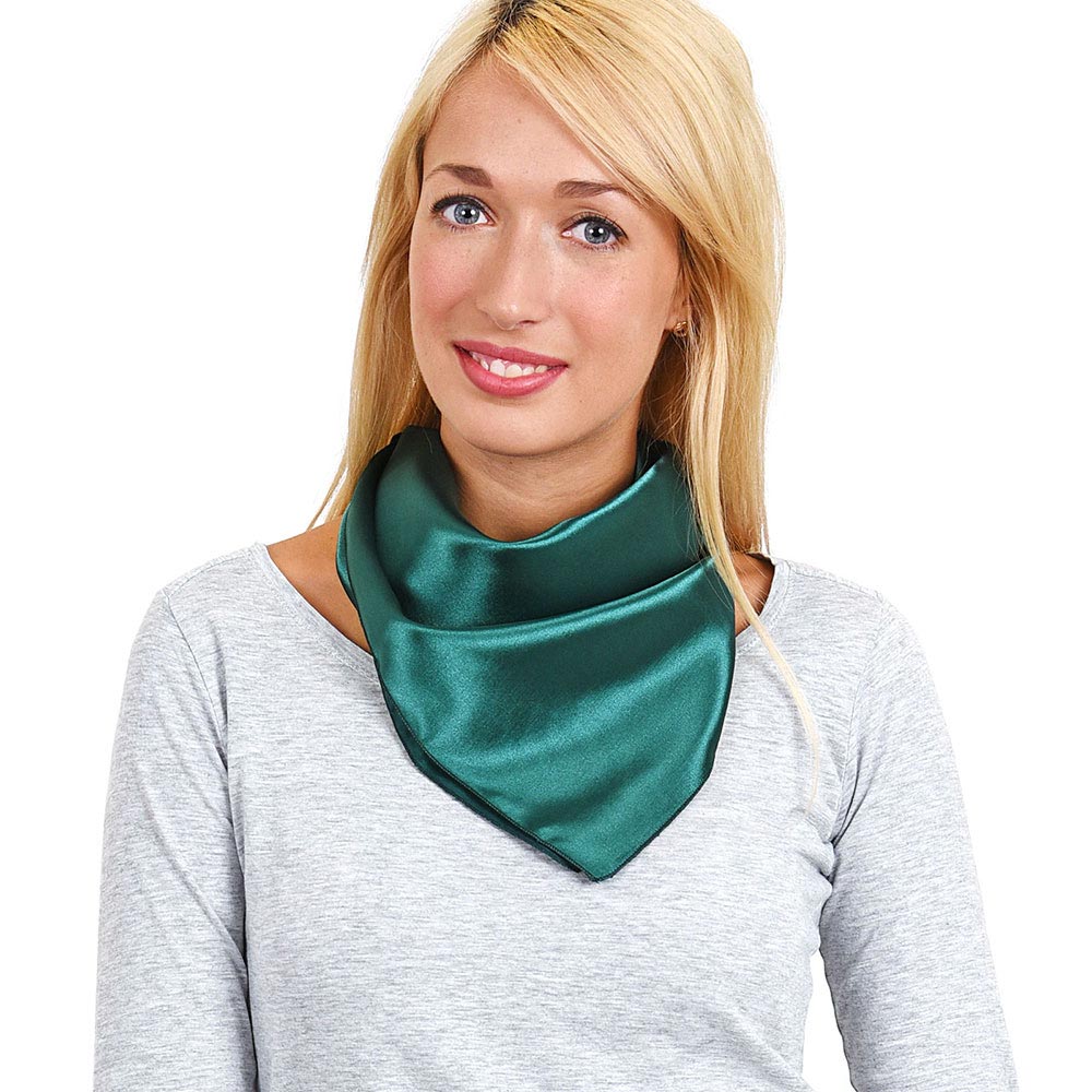 AT-04070-VF10-P-foulard-hotesse-vert-anglais