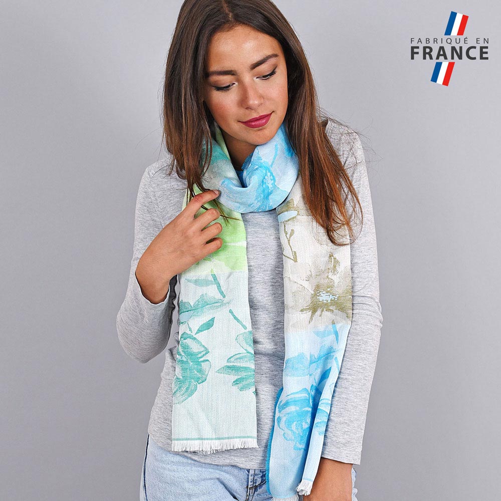 AT-04229-VF10-LB_FR-echarpe-femme-qualicoq-motifs-floraux-bleu-vert