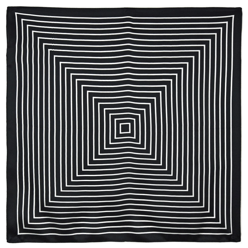 AT-05560-A10-carre-de-soie-noir-lignes