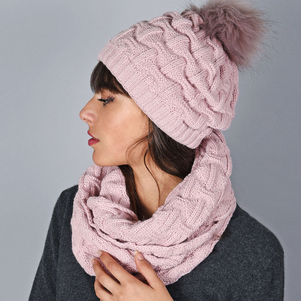 Bonnet personnalisé et son snood rose