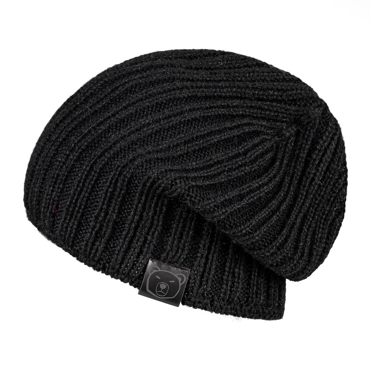 bonnet-court-noir-decontracte--CP-01620