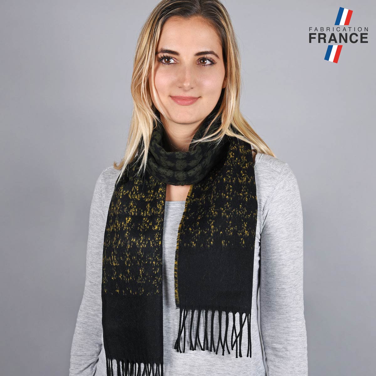 Echarpe-femme-noir-dore-AT-05669