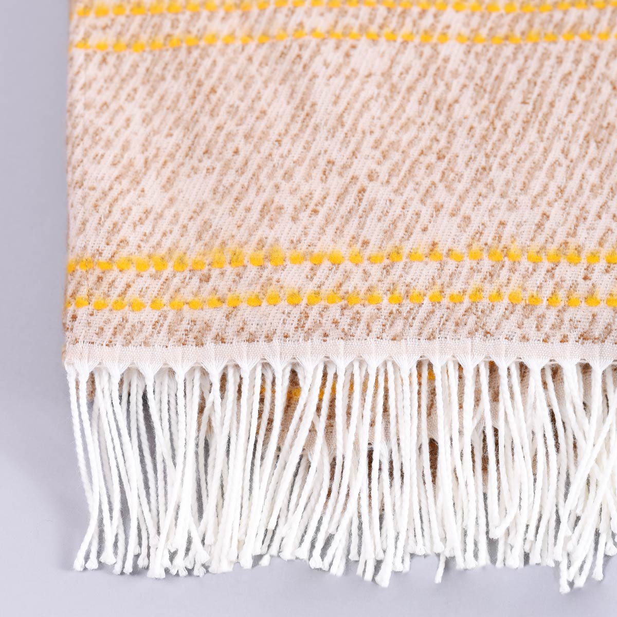 AT-04777_D12-1--_Poncho-femme-beige