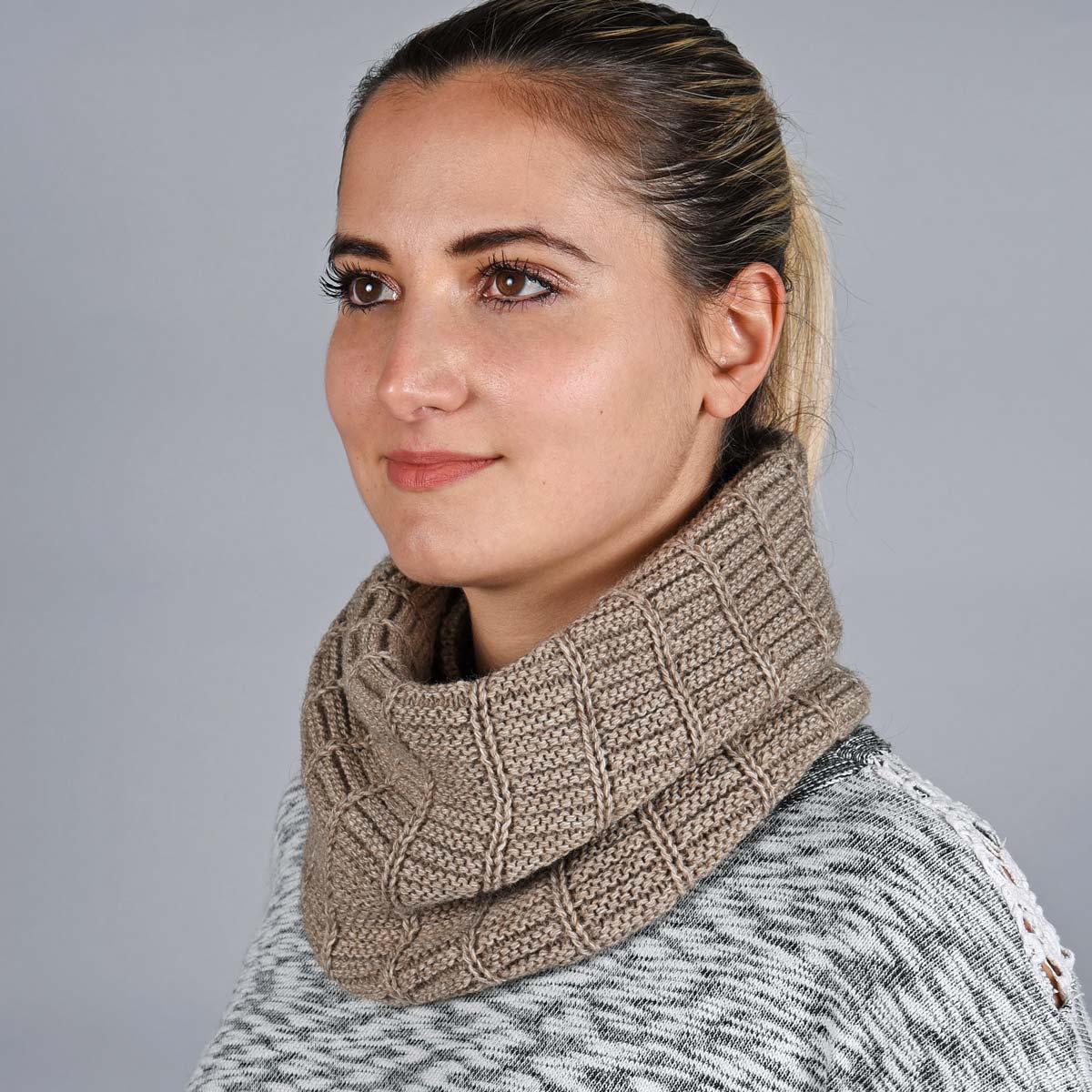 Snood-femme-marron-taupe-AT-05857